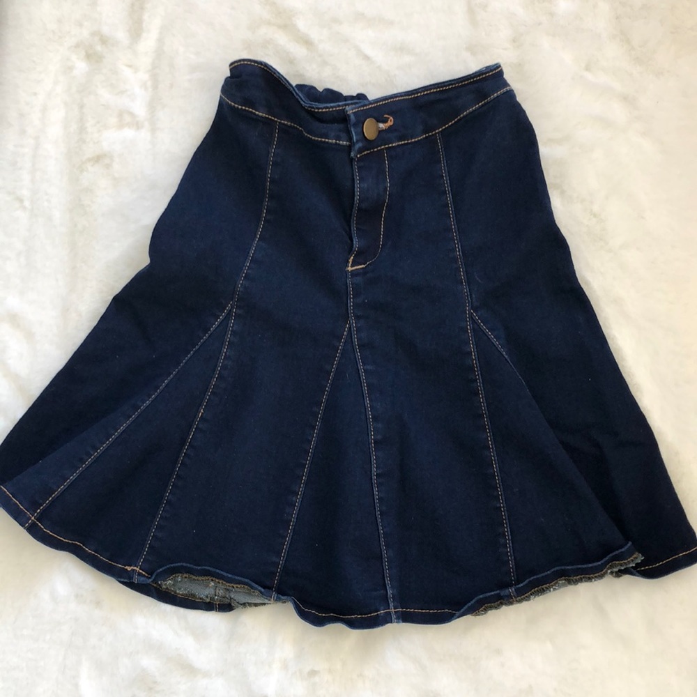 Kosher Casual Kids dark denim flare skirt size 6